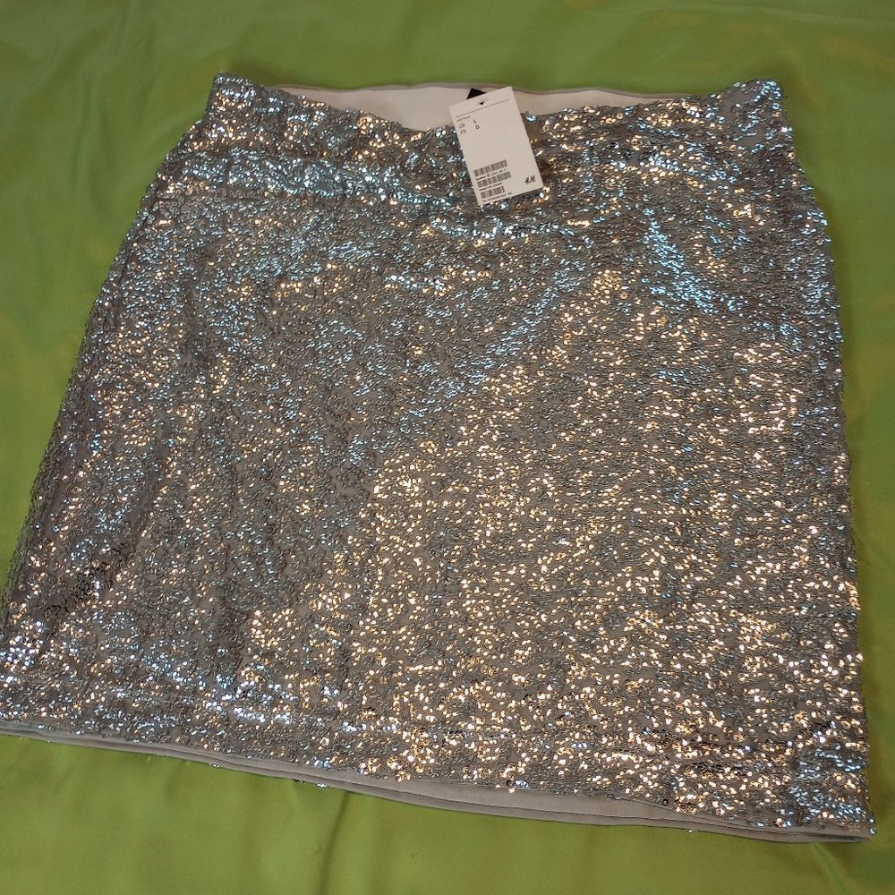 H&M Silver Sequin Mini Skirt size L